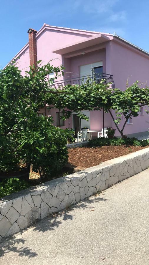 Apartman Mirjana With Terrace And Free Parking Donji Okrug  Exteriér fotografie